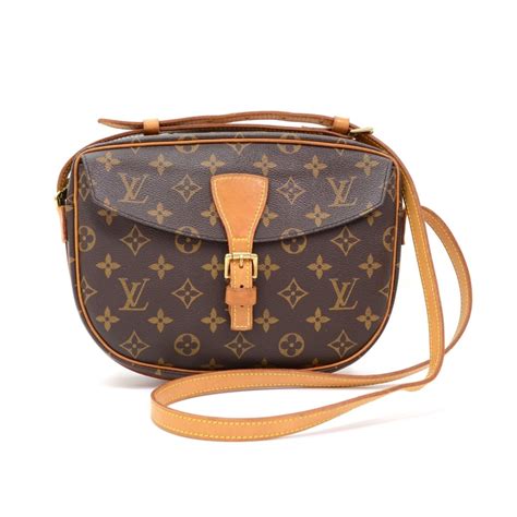 louis vuitton jeune fille pm|Louis Vuitton youth bag.